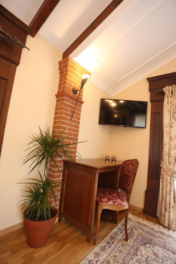 Vila Dante Boutique Hotel Tushemisht المظهر الخارجي الصورة
