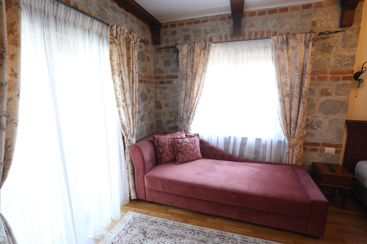 Vila Dante Boutique Hotel Tushemisht المظهر الخارجي الصورة