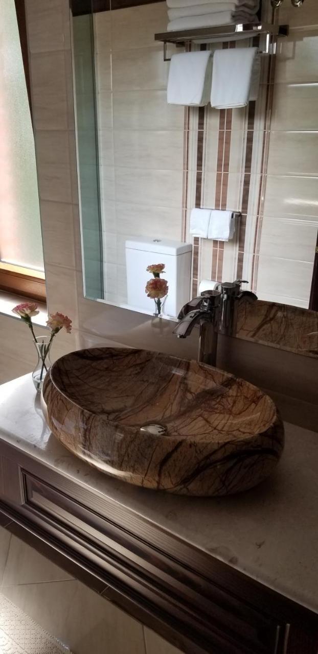 Vila Dante Boutique Hotel Tushemisht المظهر الخارجي الصورة